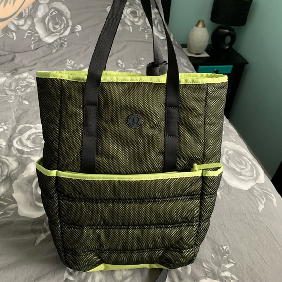 SOLD💛💚Lululemon dash all day backpack💚💛 - Picture 5 of 8